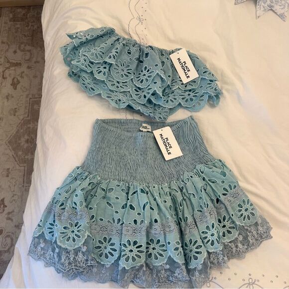 PLACE NATIONALE Top & Smocked Mini Skirt Two Piece Set Baby Blue - Picture 3 of 7